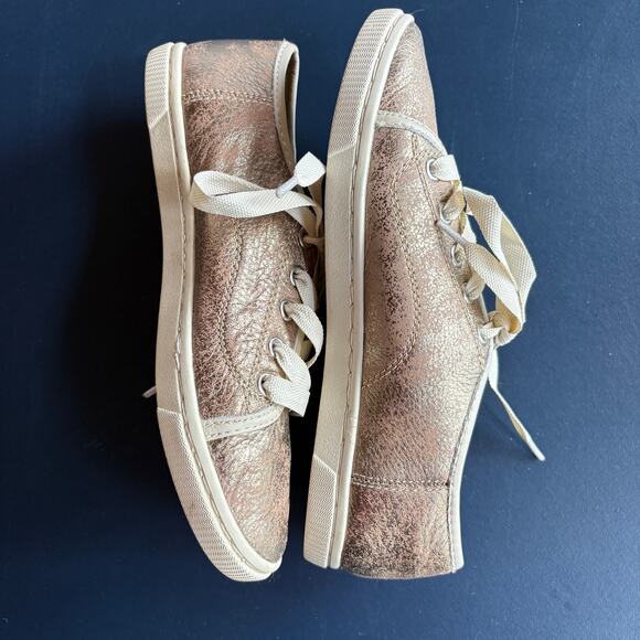 Fossil Gold Metallic Shimmer Statement Sneakers Lace Up Comfort Shoes Size 7 - Picture 5 of 10